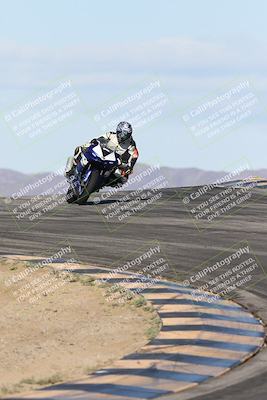 media/Nov-16-2025-Race Pace (Sun) [[8c5fa54630]]/Verified Riders/1-Turns 9 and 10 (925am)/